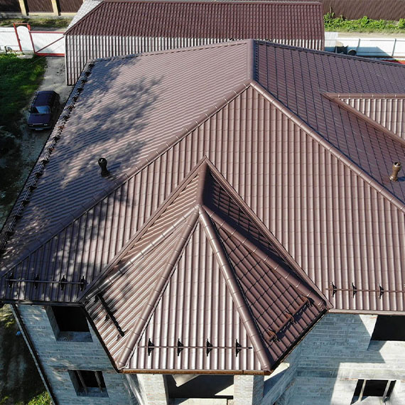 Монтаж сложной крыши и кровли в Талдоме и Московской области